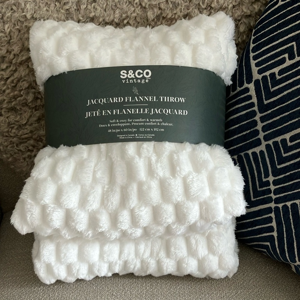 White blanket